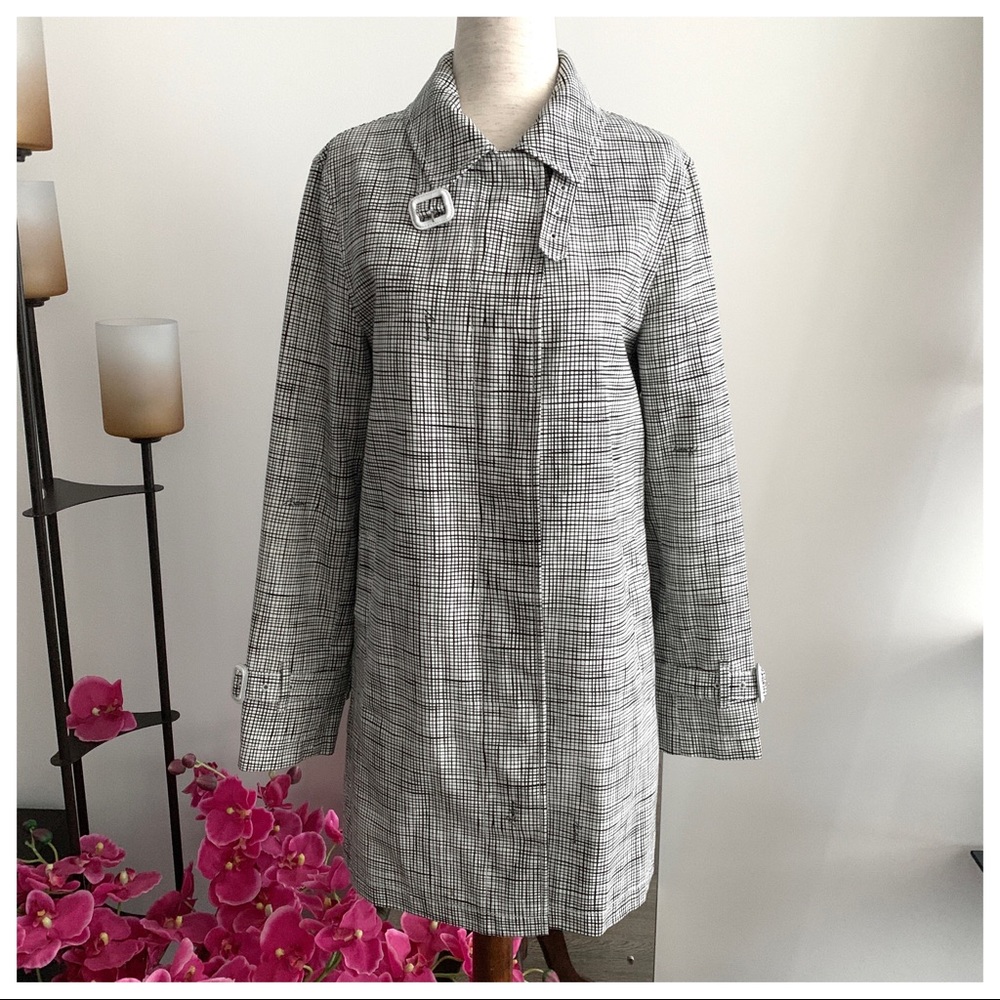RARE✨Burberry London Printed Car Coat
